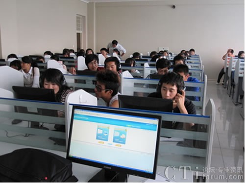 Ӎ�w�����Ĵ�W������ͨԒģ�M�yԇ�c�W��ƽ�_