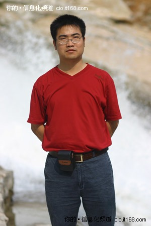 XToolsCRM的營(yíng)銷(xiāo)總監(jiān) 謝億民