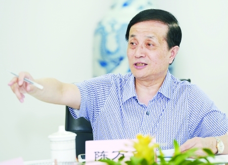 ȫ���˴�������������볣ί��ԭ�����f(xi��)����ϯ��f־